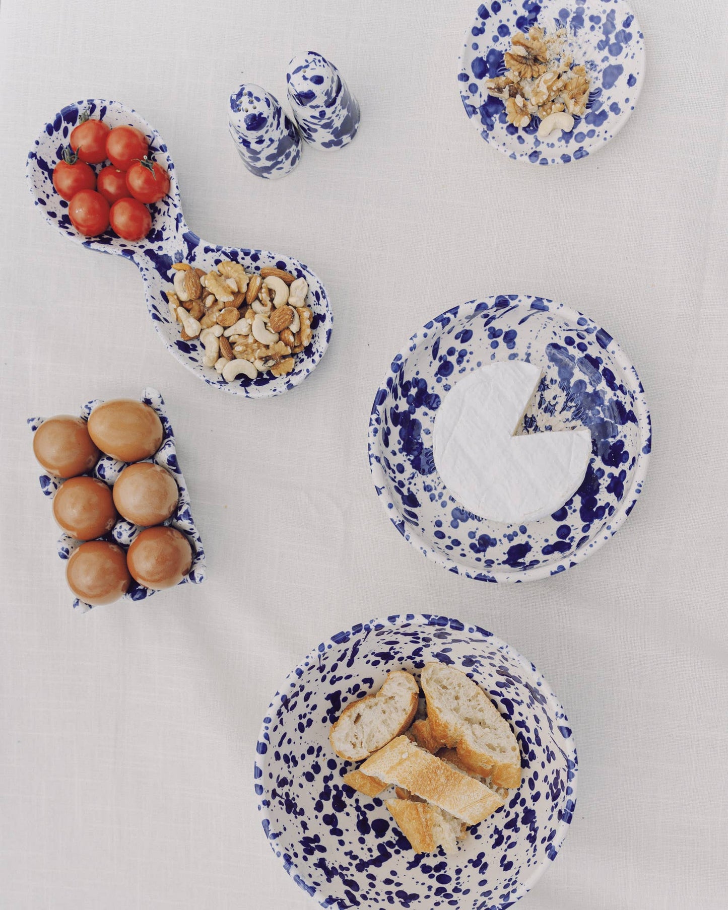 Ceramic Egg Holder for 6 Eggs