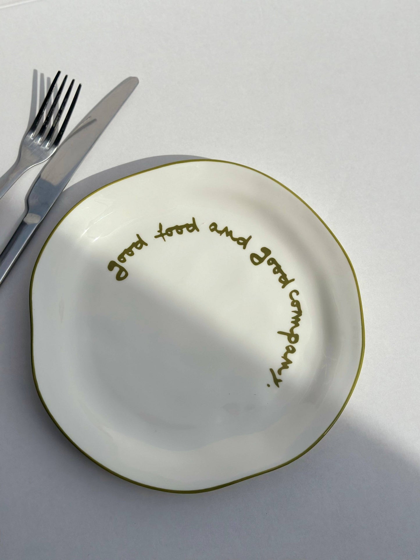 'good food and good company' Statement Plate