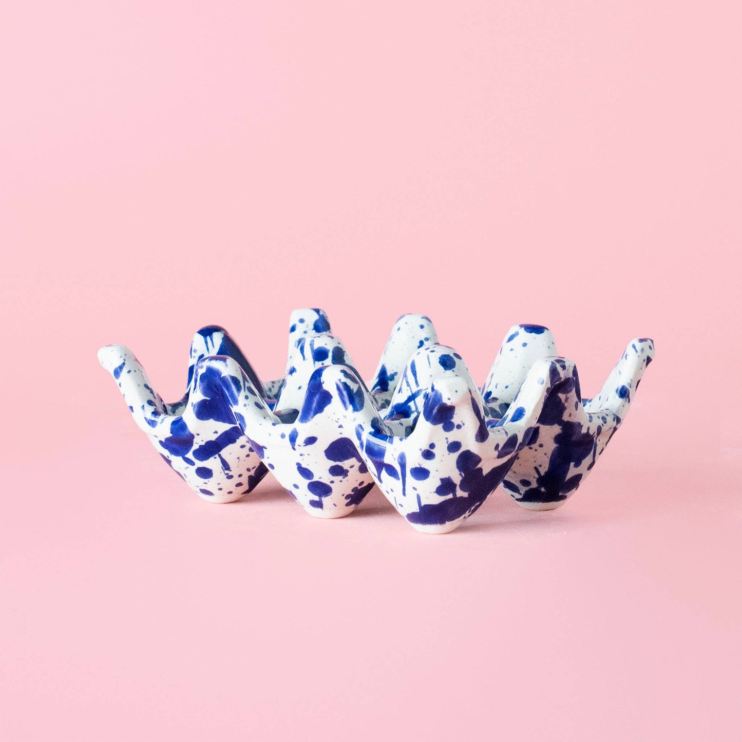 Ceramic Egg Holder for 6 Eggs