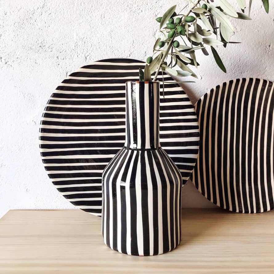 Large 'Garafe' Vase in Black