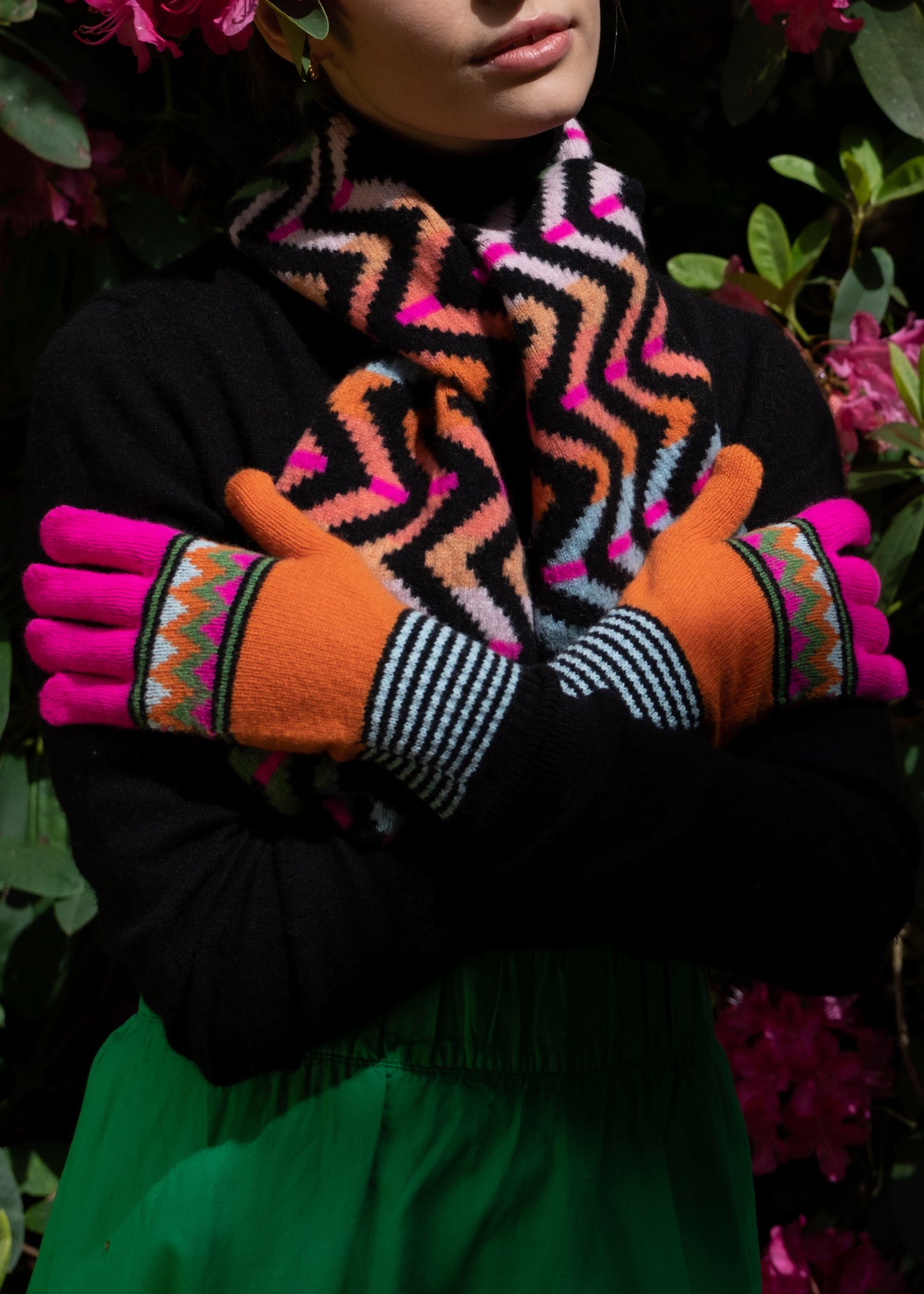 Zig Zag Gloves in Orange and Fuchsia