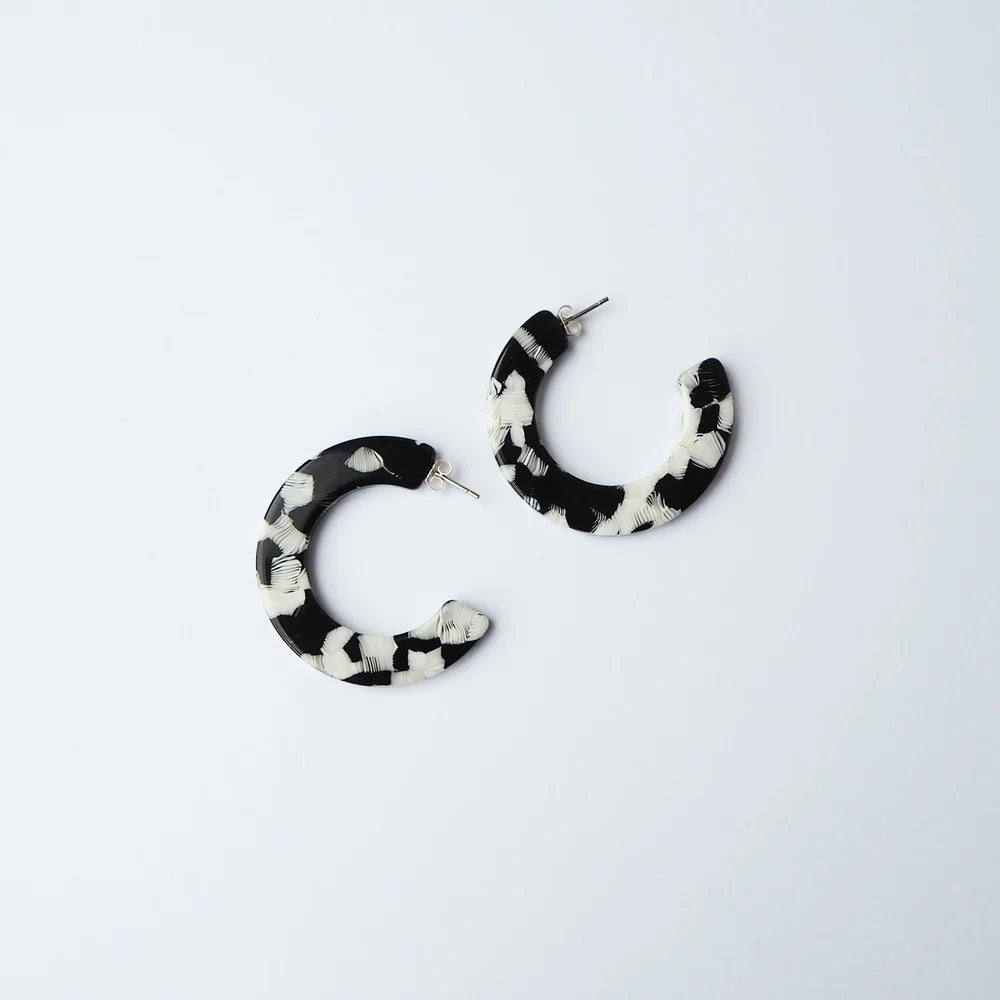 Pluma Midi Hoop Earrings