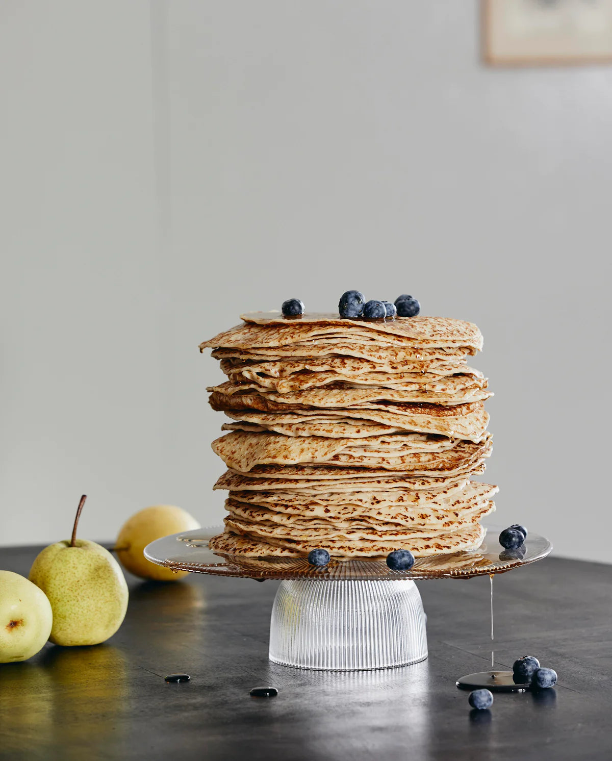 Fig Clear Glass Cake Stand