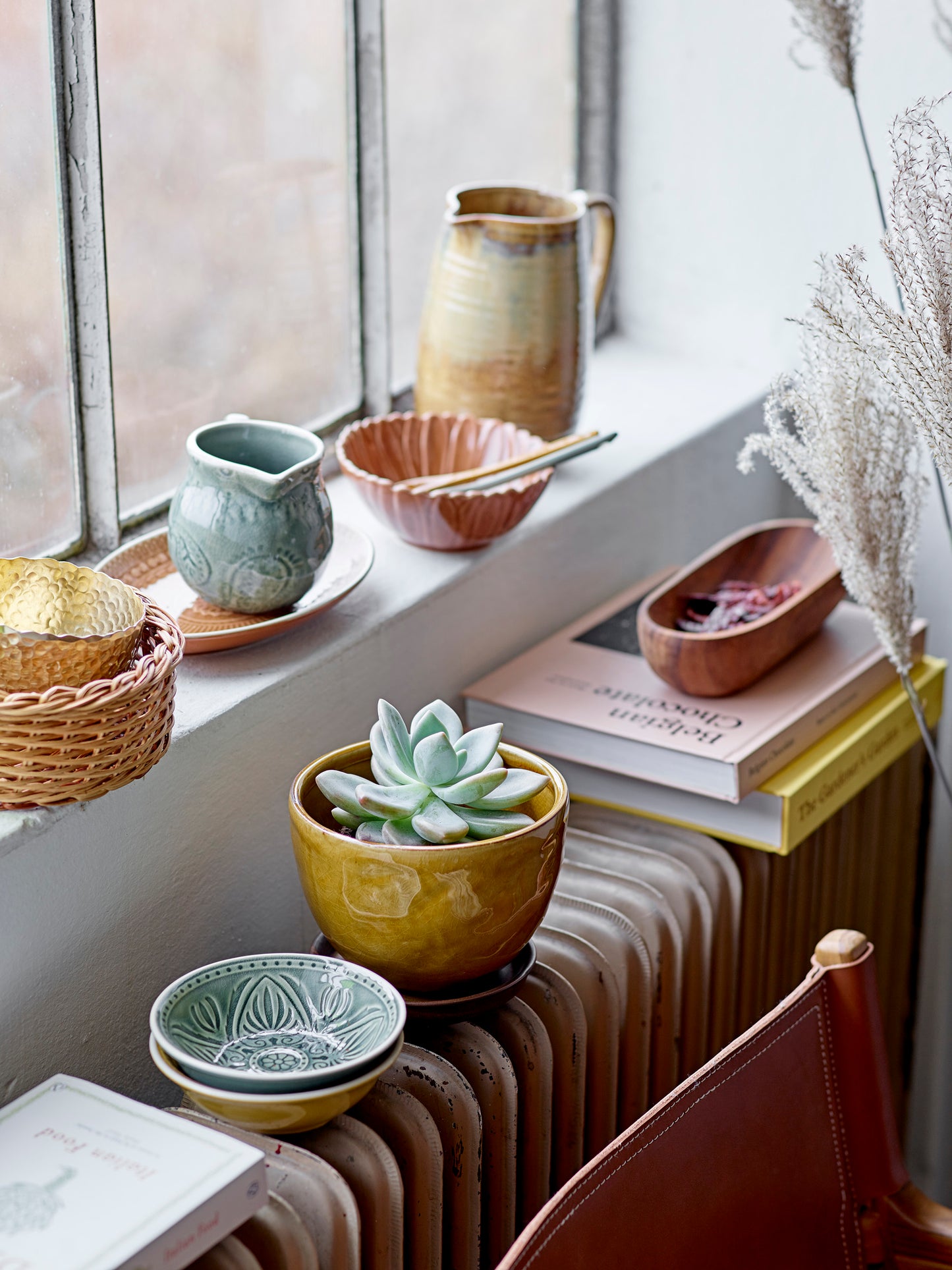 Savanna bowl brown stoneware