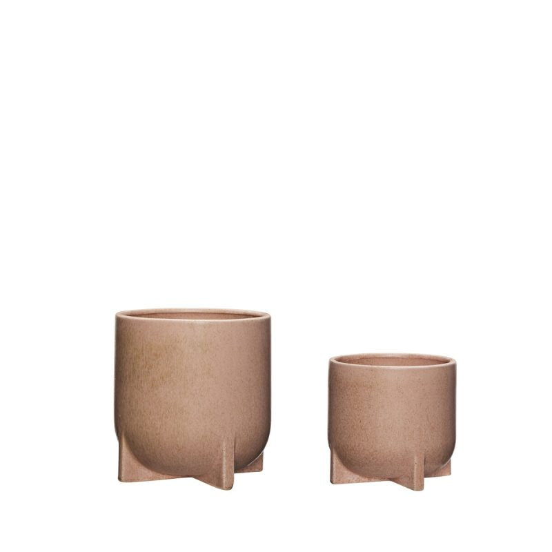 Rose-coloured ceramic plant pots. Perfect for kitchen herbs, try two of them side by side for impact or as part of a still life of all your ceramics.