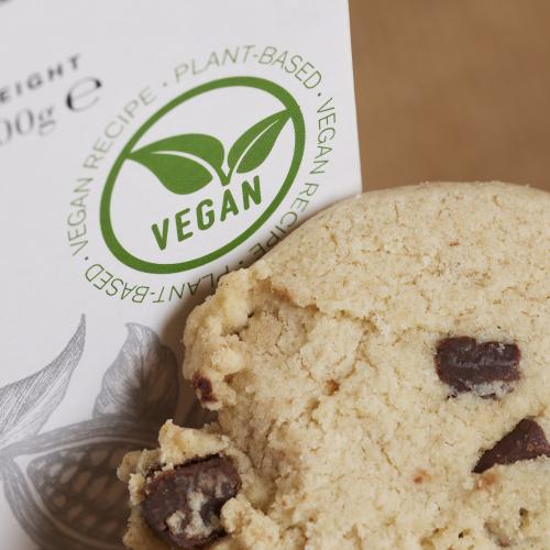 Vegan Dark Chocolate Chunk Biscuits In Carton