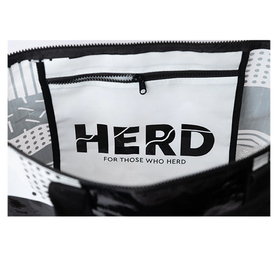 The Mono 100 Medium Zip Tote Bag