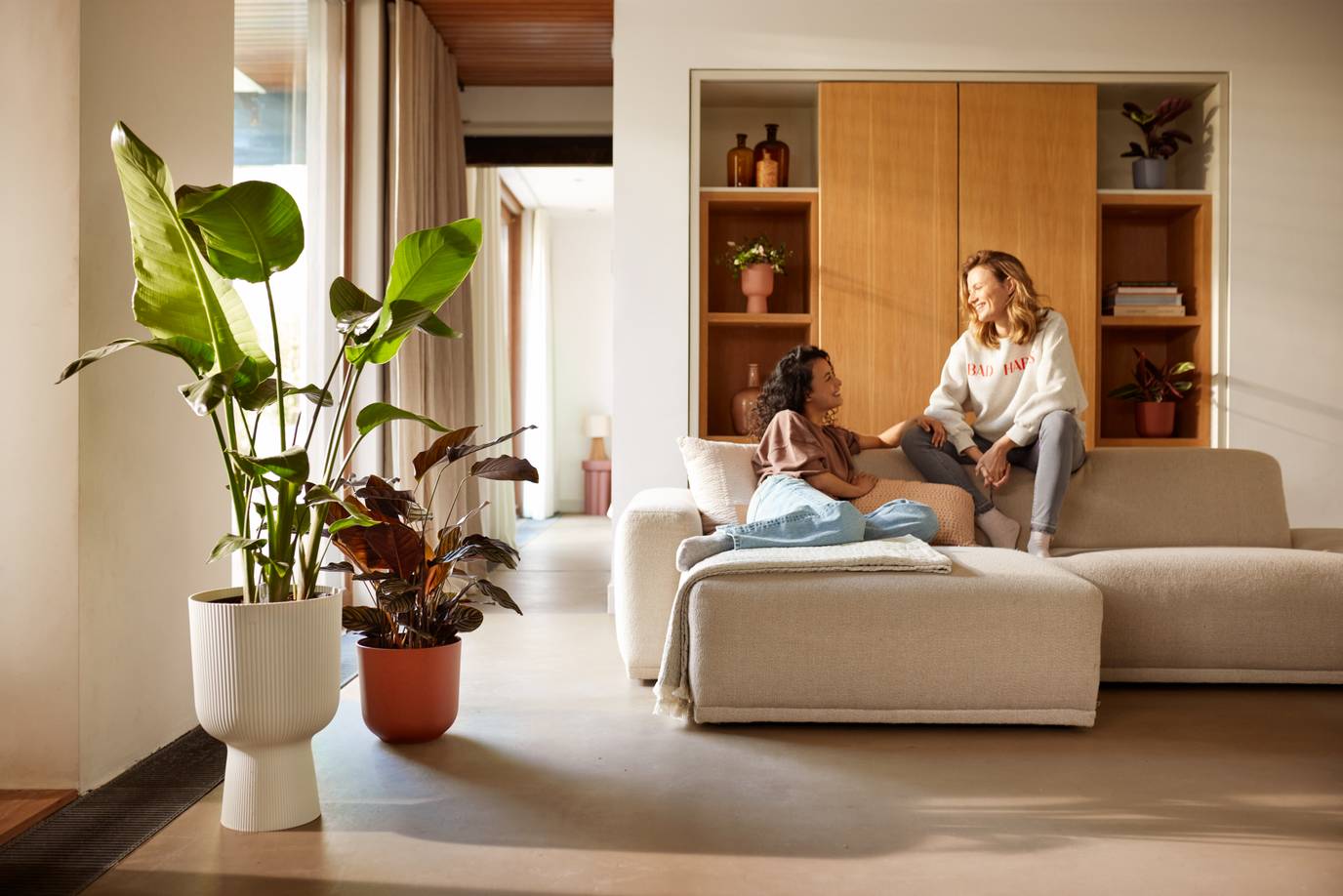 Vibes Coupe Fold Plant Pot | White / Deep Blue | Ø14cm, Ø30cm