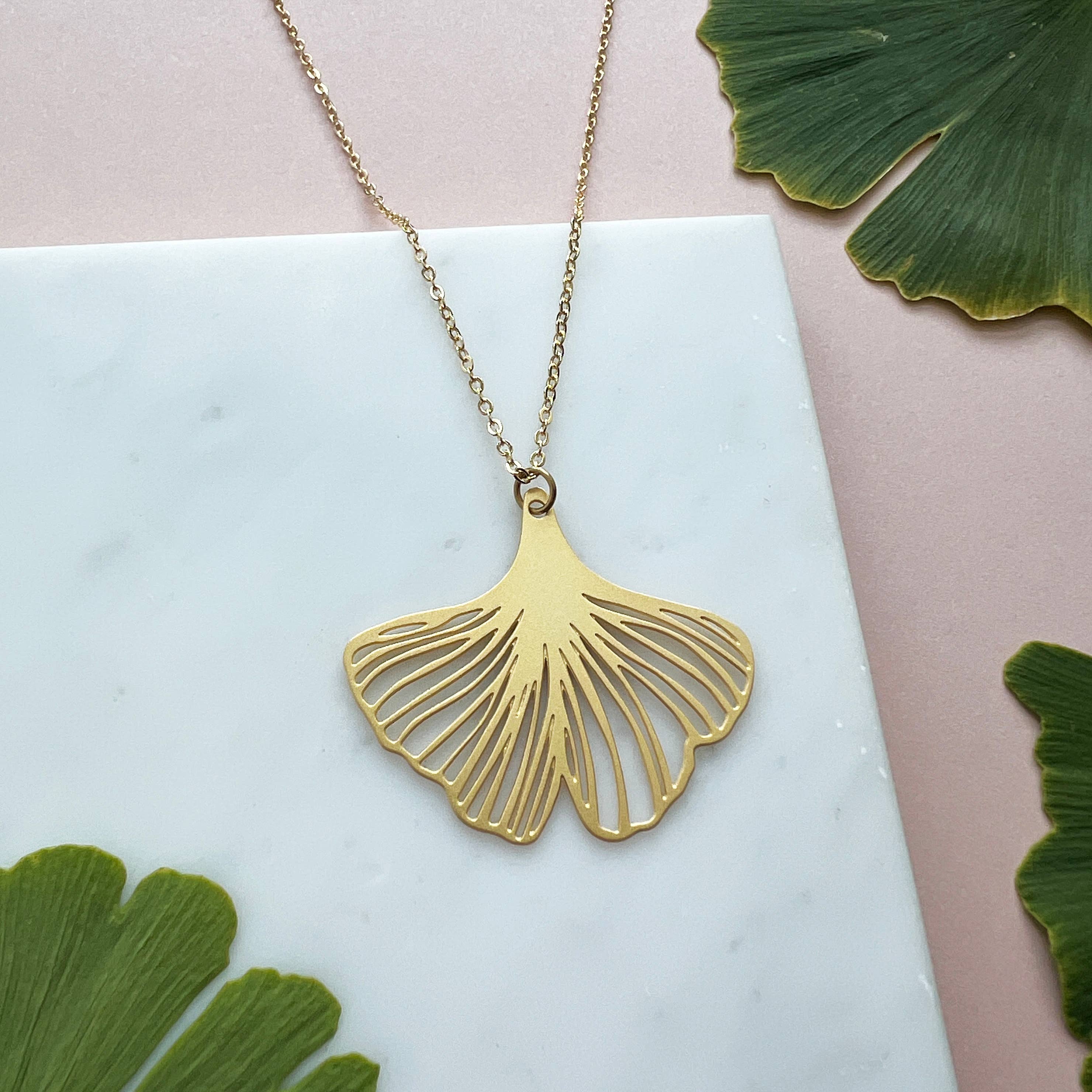 Gingko Leaf Necklace | Gold