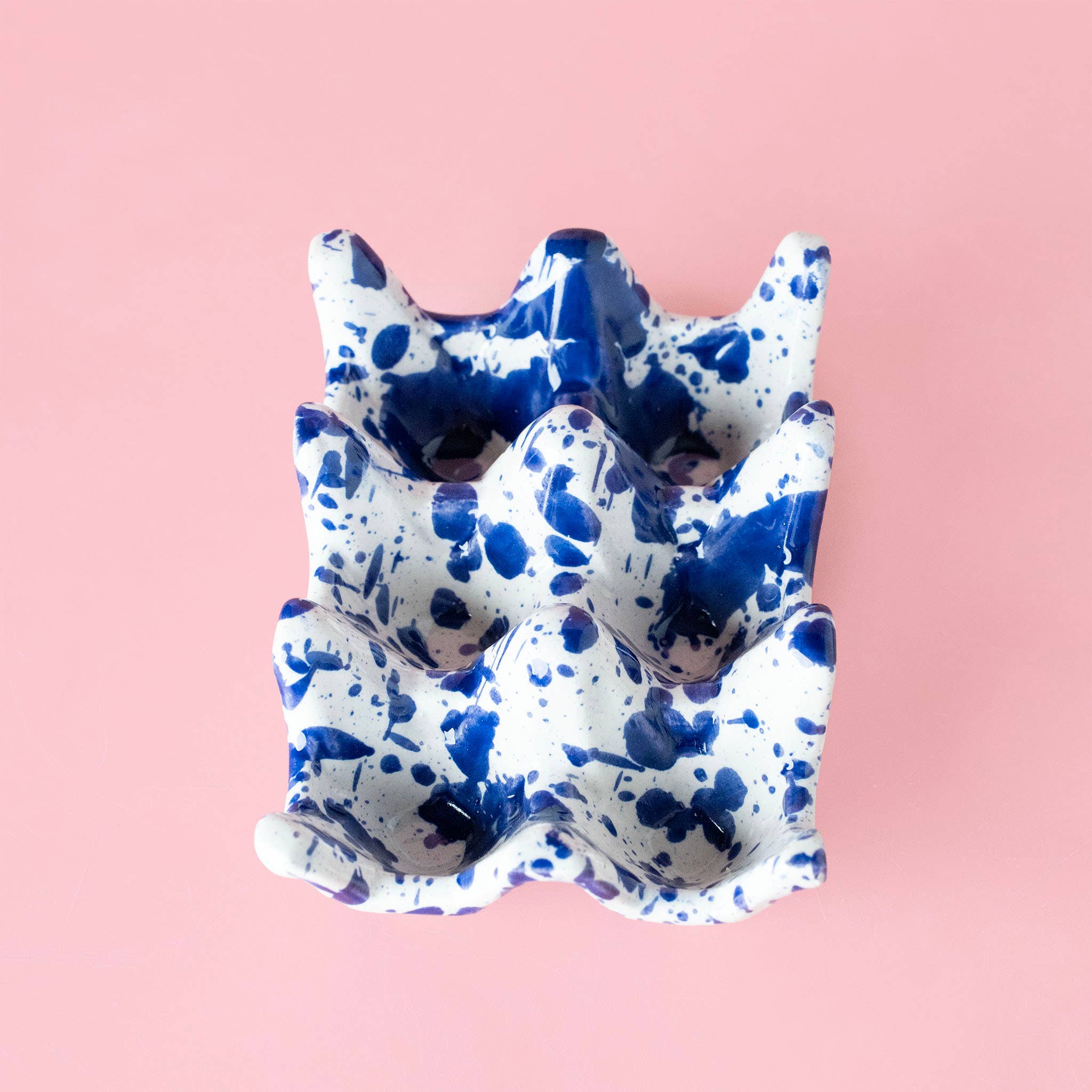 Ceramic Egg Holder for 6 Eggs