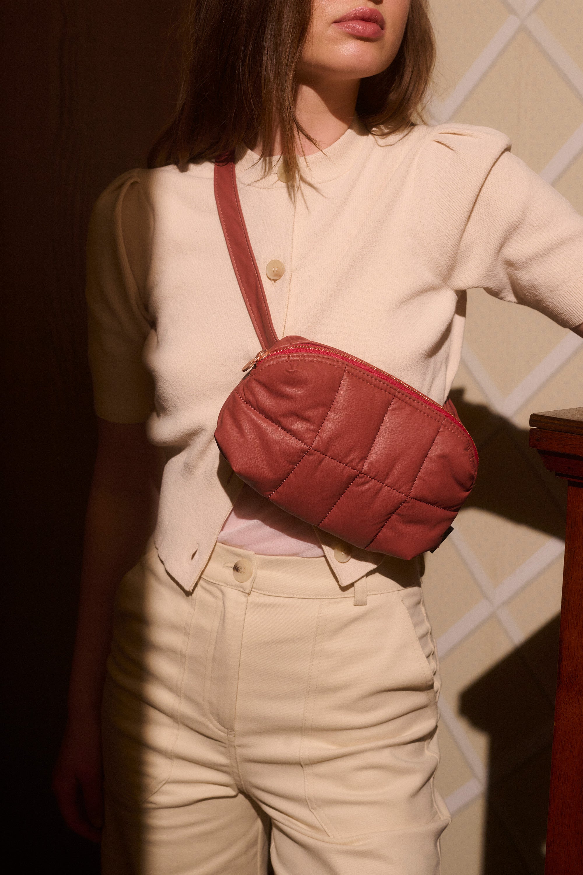Cilou Puffy Belt Bag | White or Red Wood