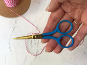 Embroidery Scissors | Yellow or Mint