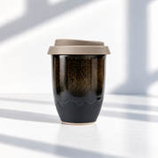 Reusable ceramic coffee cup in Manhattan, further view