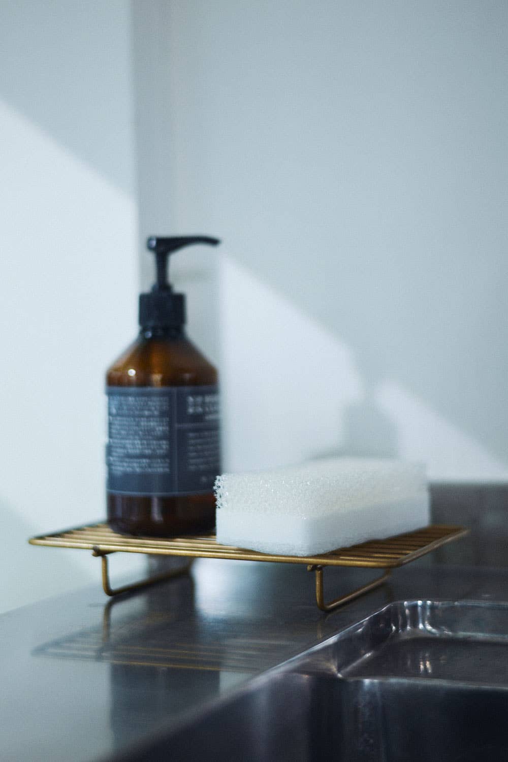 Brass Wire Stand | Rectangular