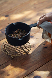 Brass Wire Stand | Round