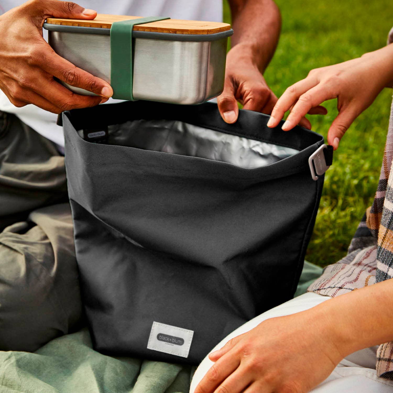 Lunch Bag | Recycled Insulated Lunch Bag 6.7L
