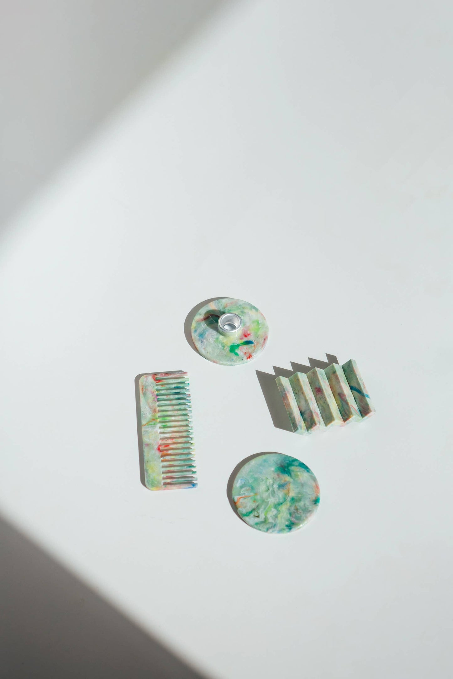 Recycled Plastic Comb | YE-O