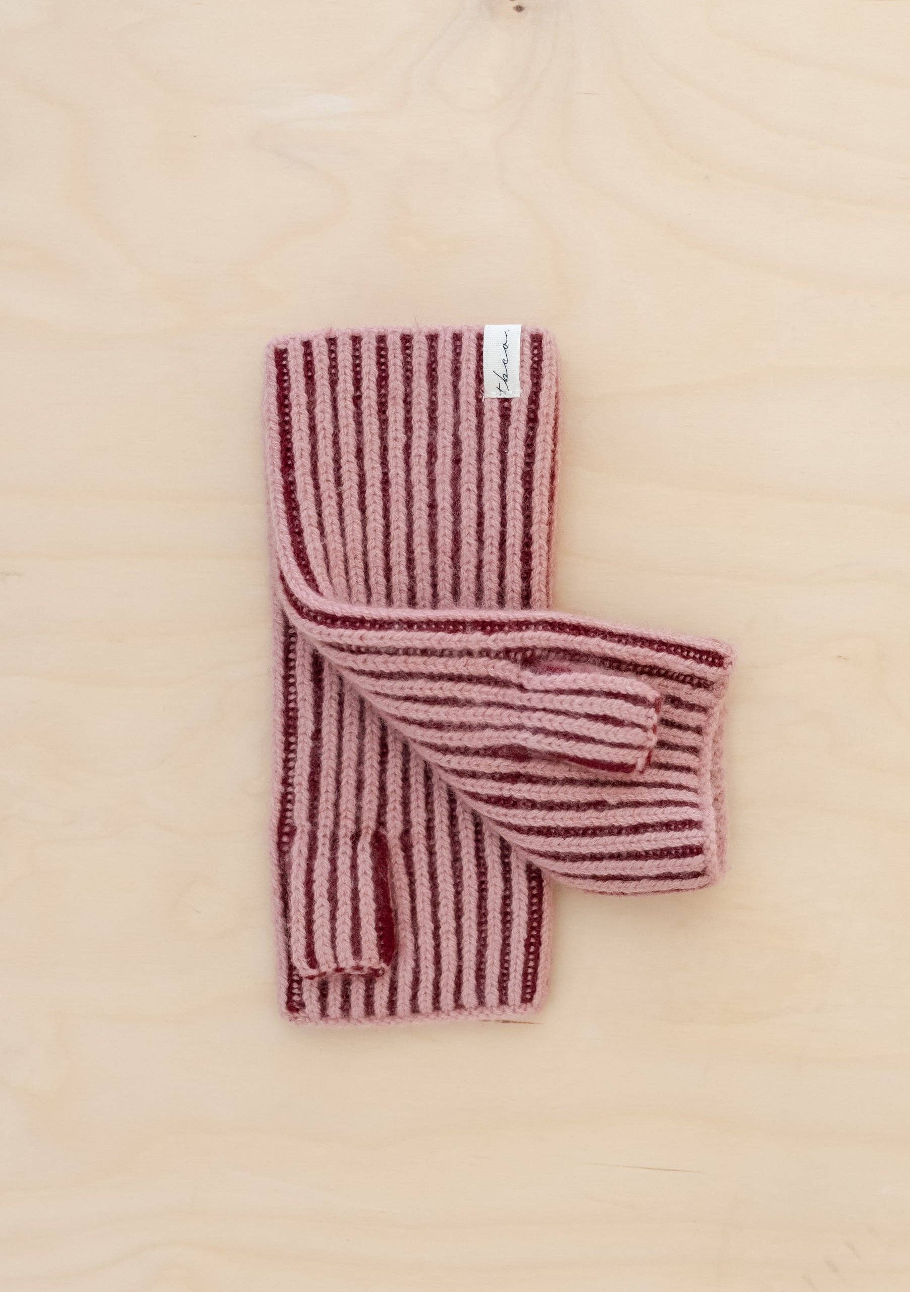 Cashmere & Merino Wrist Warmers | Burgundy Two-Tone