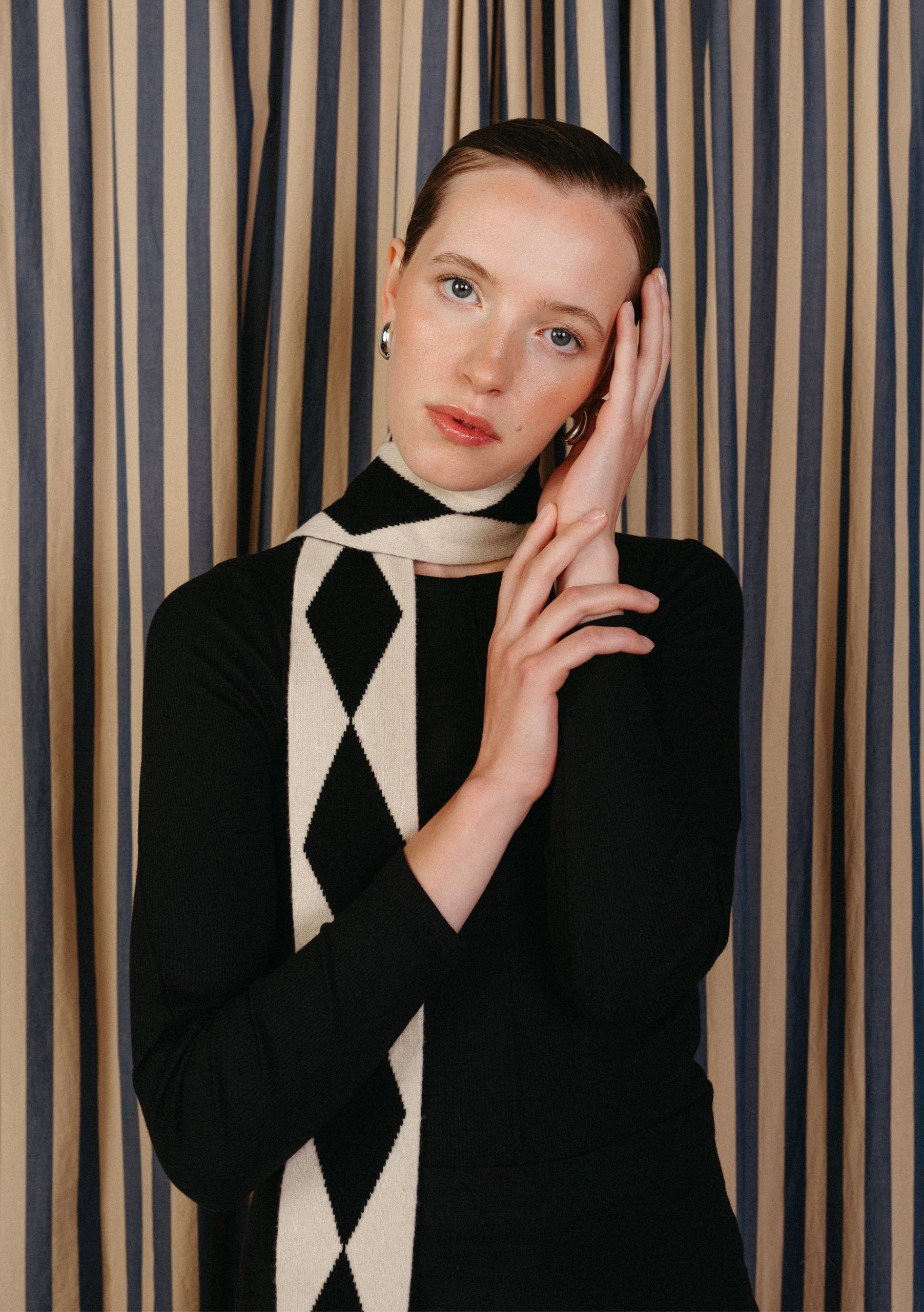 Merino Wool Skinny Scarf | Black Harlequin