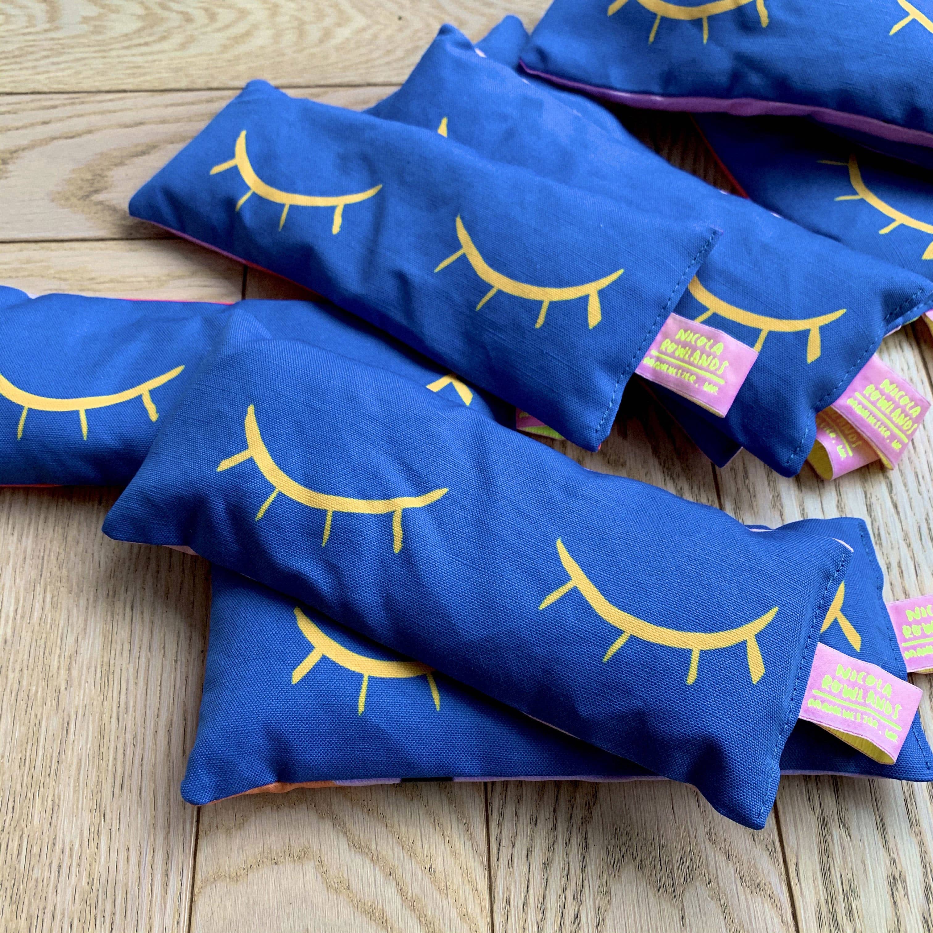 Lavender Eyebag - Cool Blue Eyes