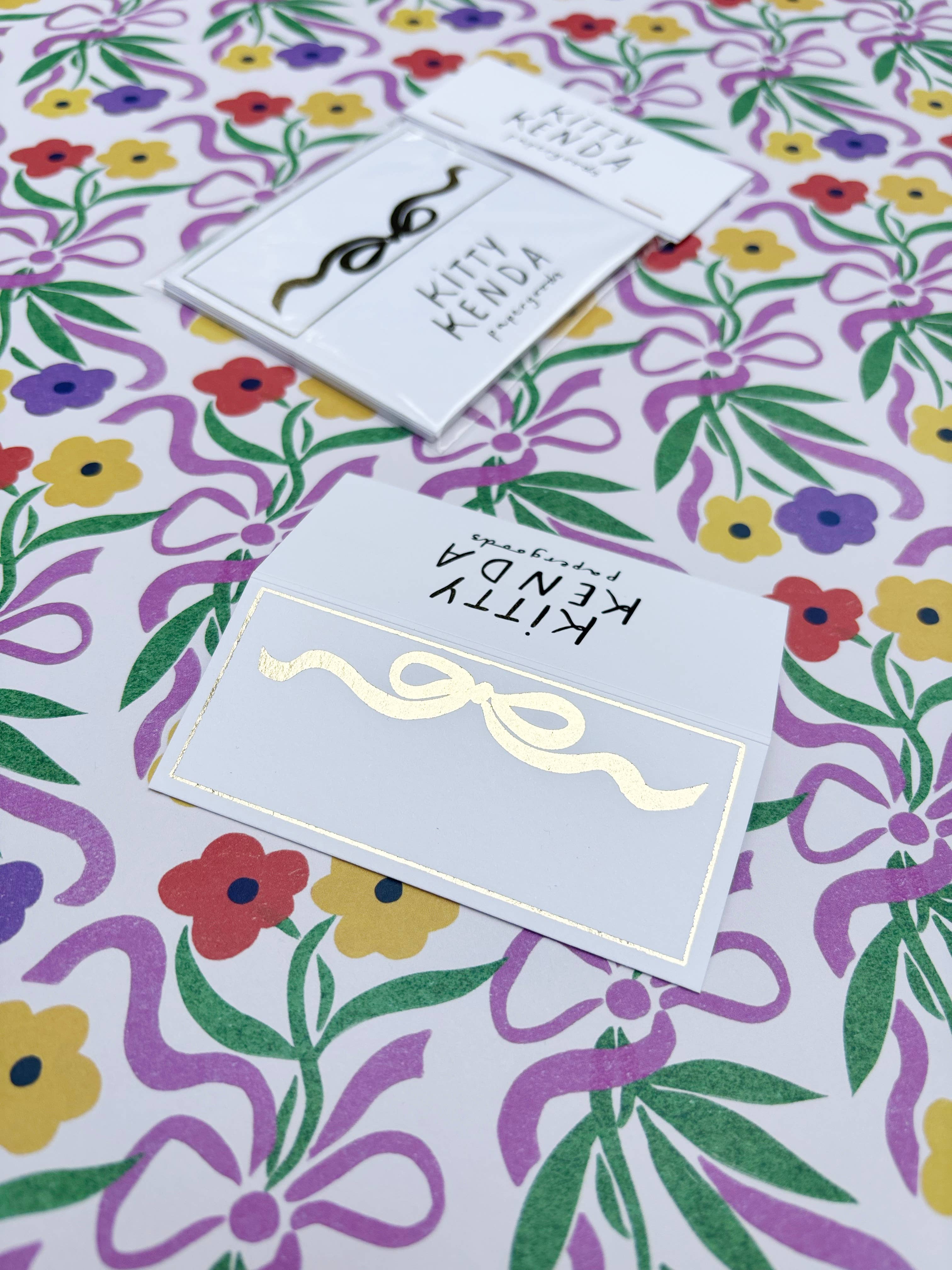 Gold Foiled Bow Place Setting Cards