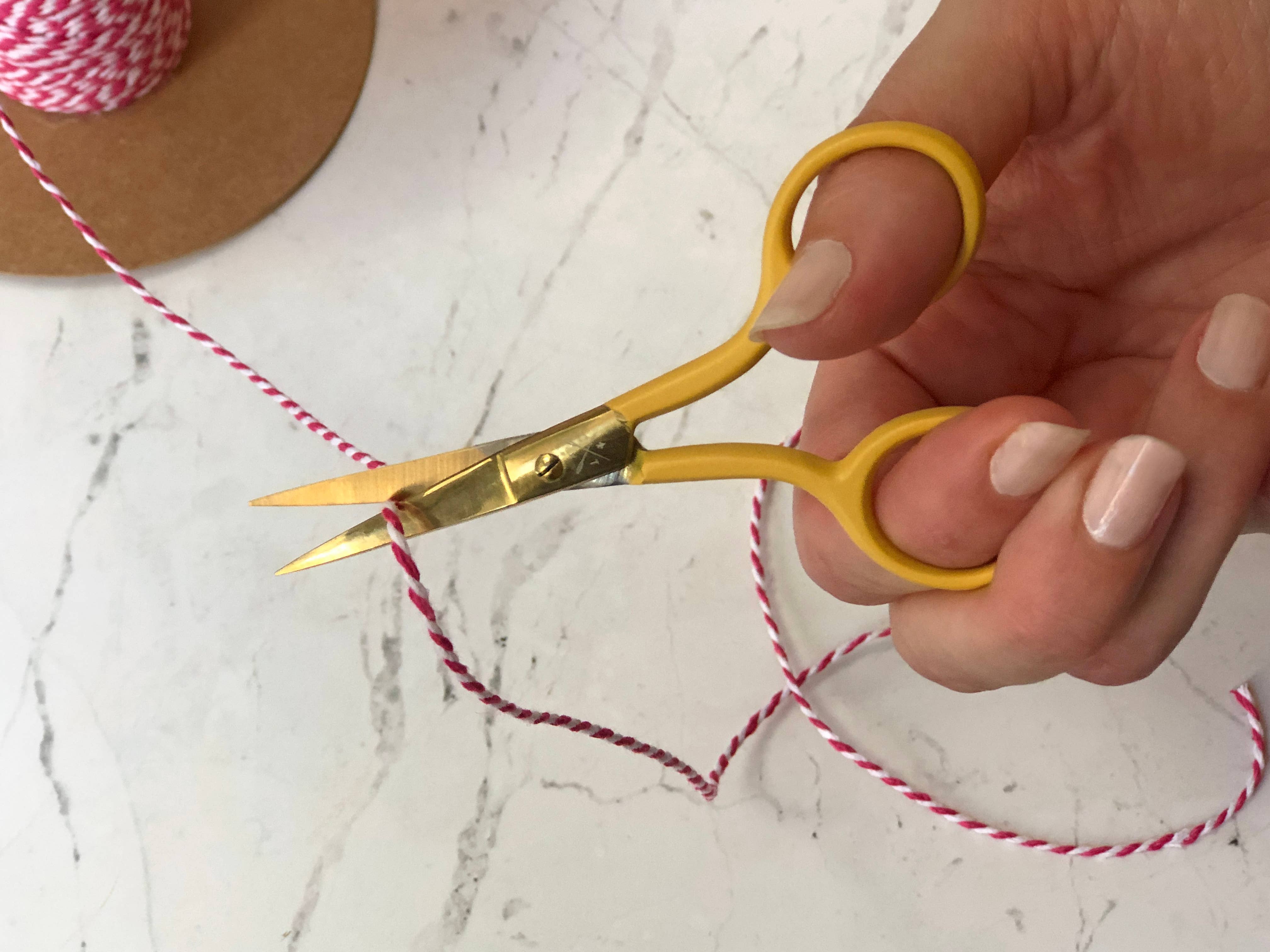 Embroidery Scissors | Yellow or Mint