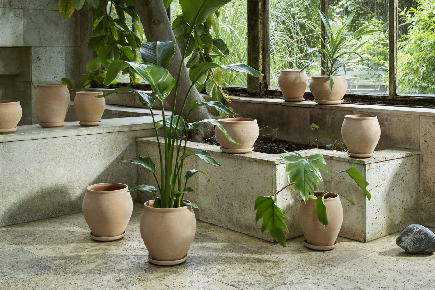 Delphi Rosa Terracotta Pot & Saucer Set