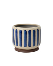 Blue stripe indoor pot from Brugon and ball