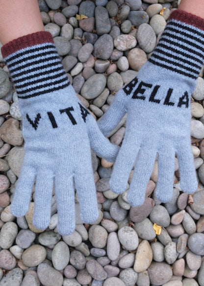 Vita Bella Gloves in Black and Grey