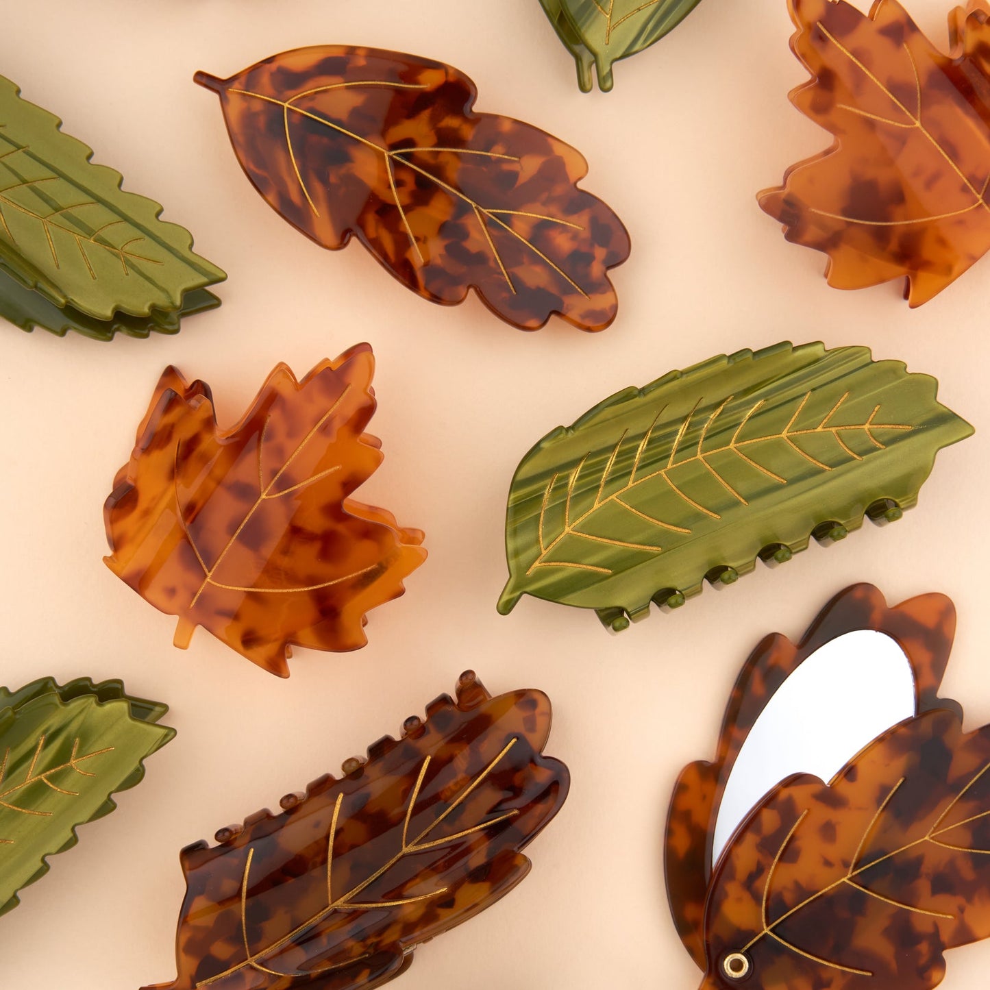 Maple Leaf Hair Claw