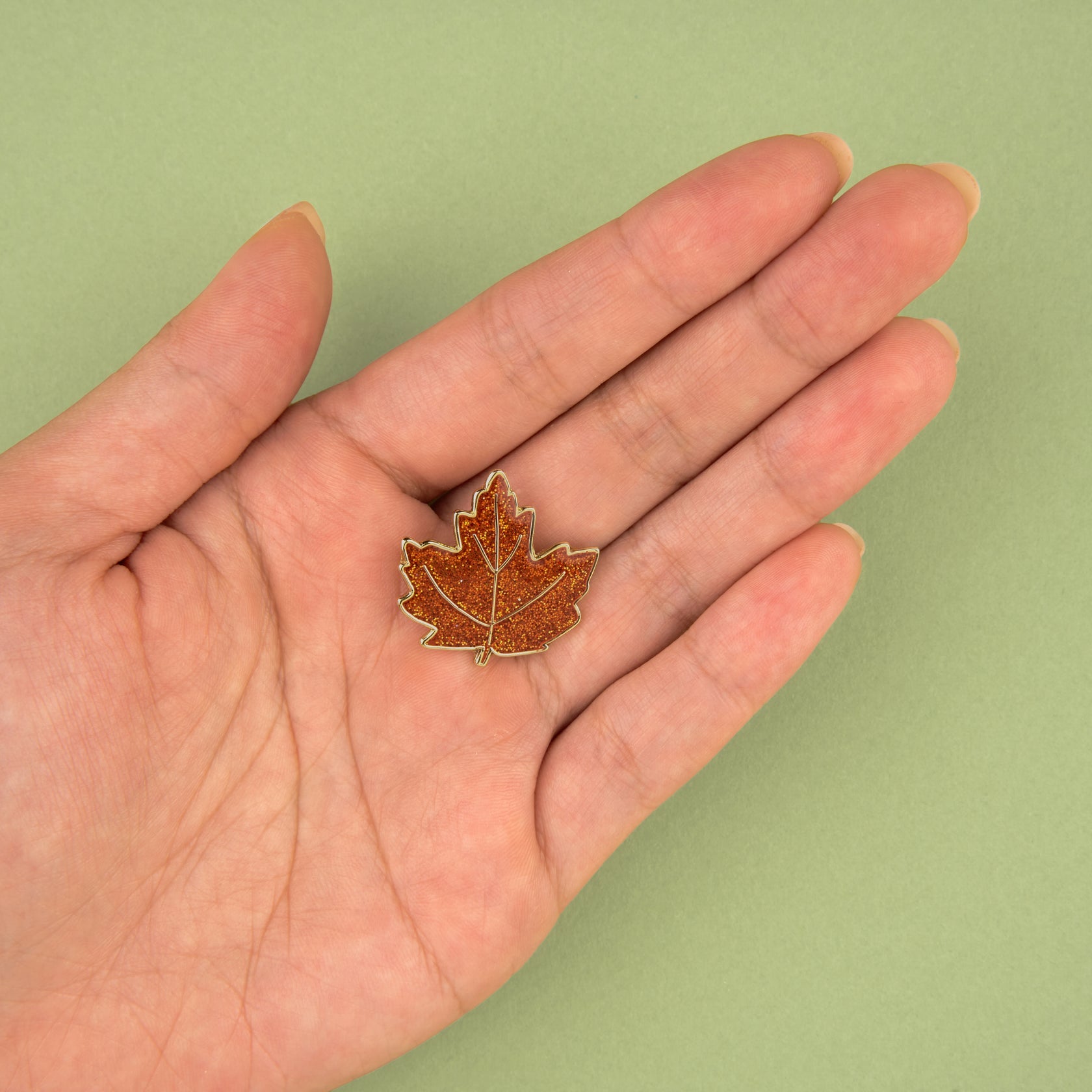 Maple Leaf Pin