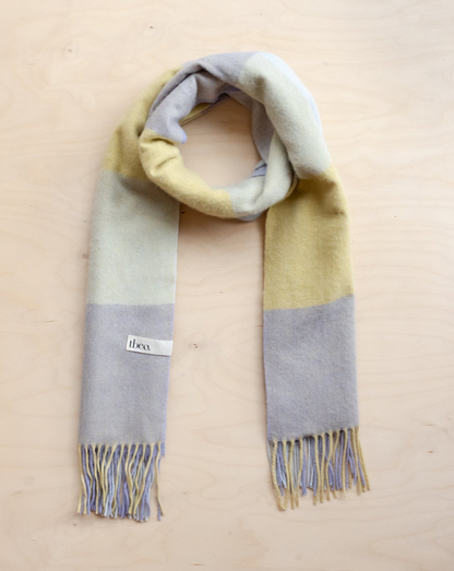 Lambswool Oversized Scarf in Lilac Square Check