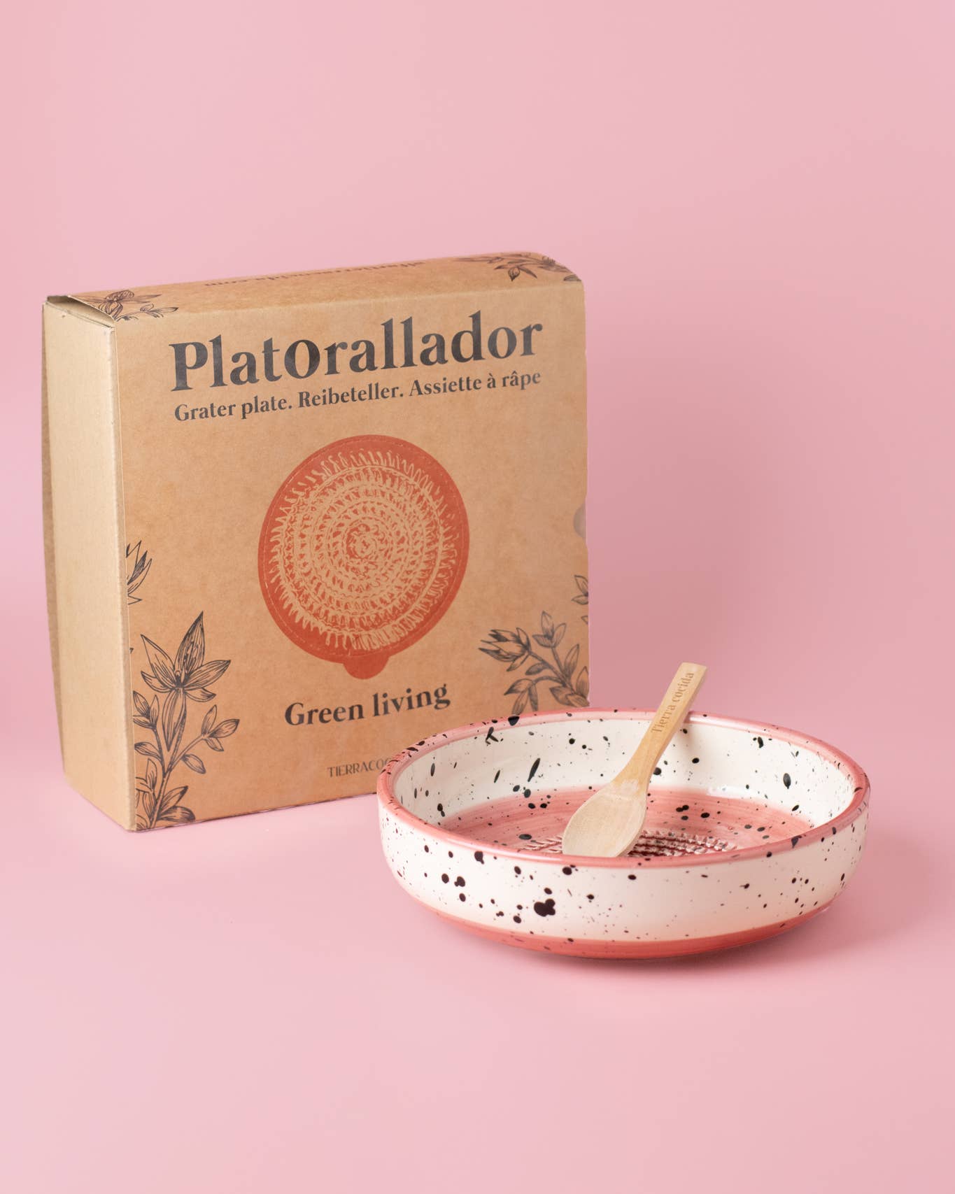Tierra Cocida ceramic grater plate and wooden spoon, Coral design, large