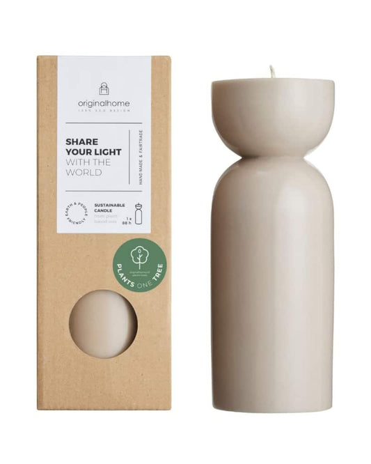 The Organic Candle is 100% natural, eco-friendly and hand-crafted from certified palm kernel wax.