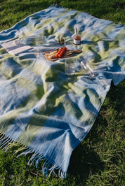 Recycled Wool Picnic Blanket | Blue Gradient Gingham