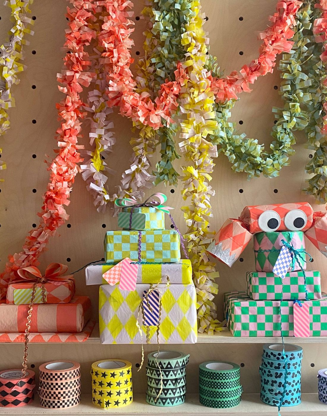 Luxury Tissue Paper | Chequerboard Diamond  Green & Pink