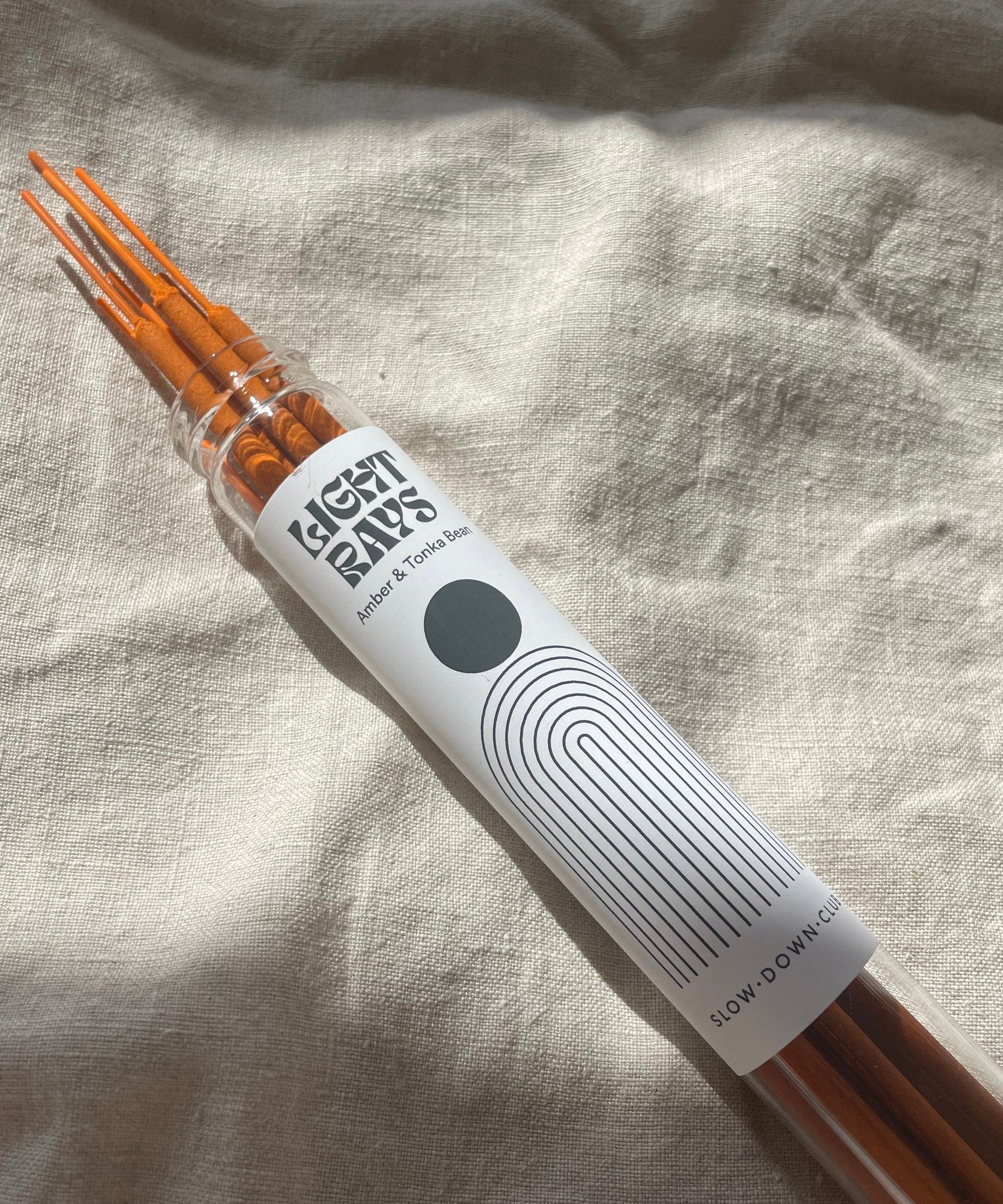 SlowDownClub_Incense_Light_Rays_Amber_Tonka_Bean.jpg