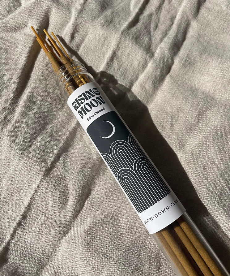 SlowDownClub_Incense_Rising_Moon_Sandalwood.jpg