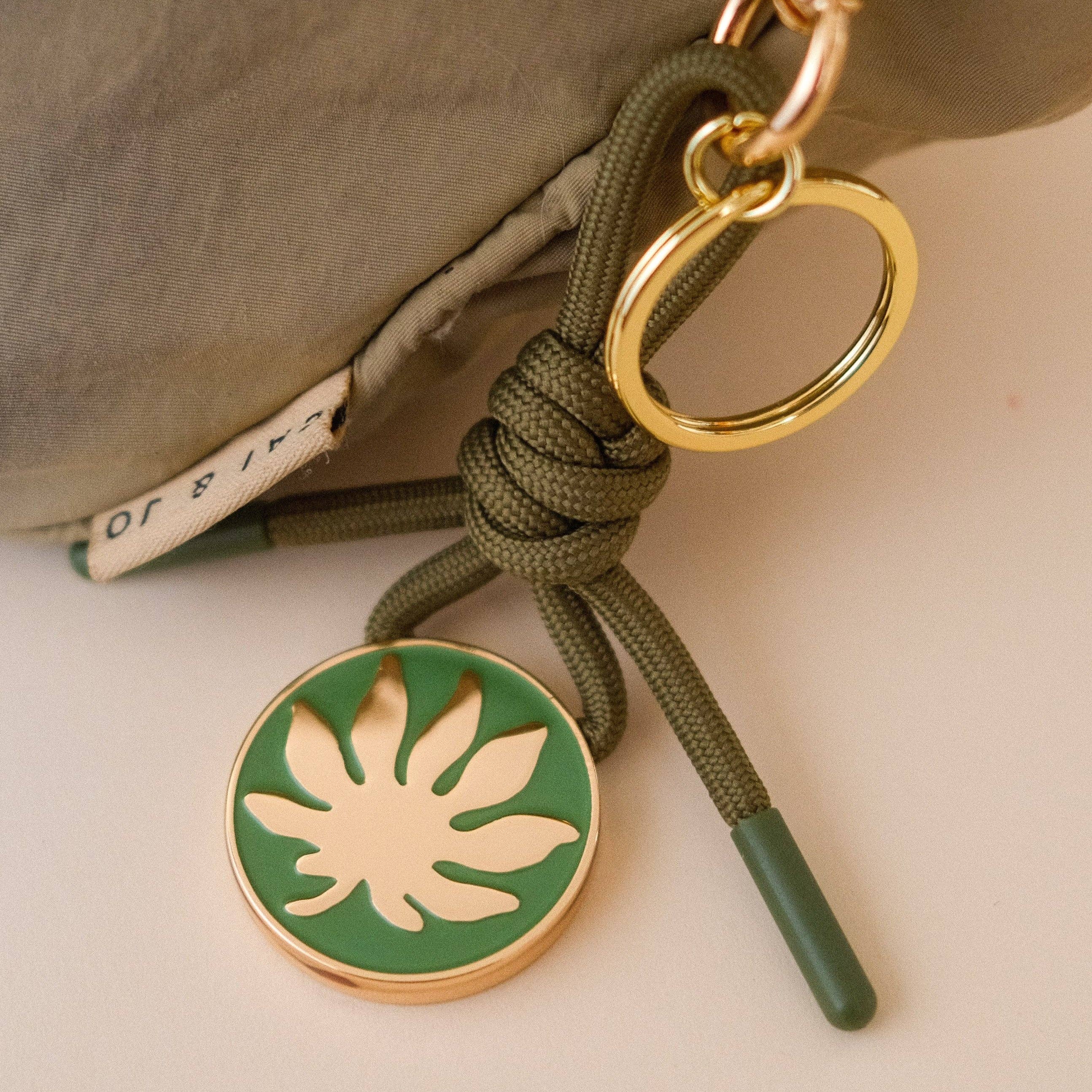 Leaf Bag Charm Keychain