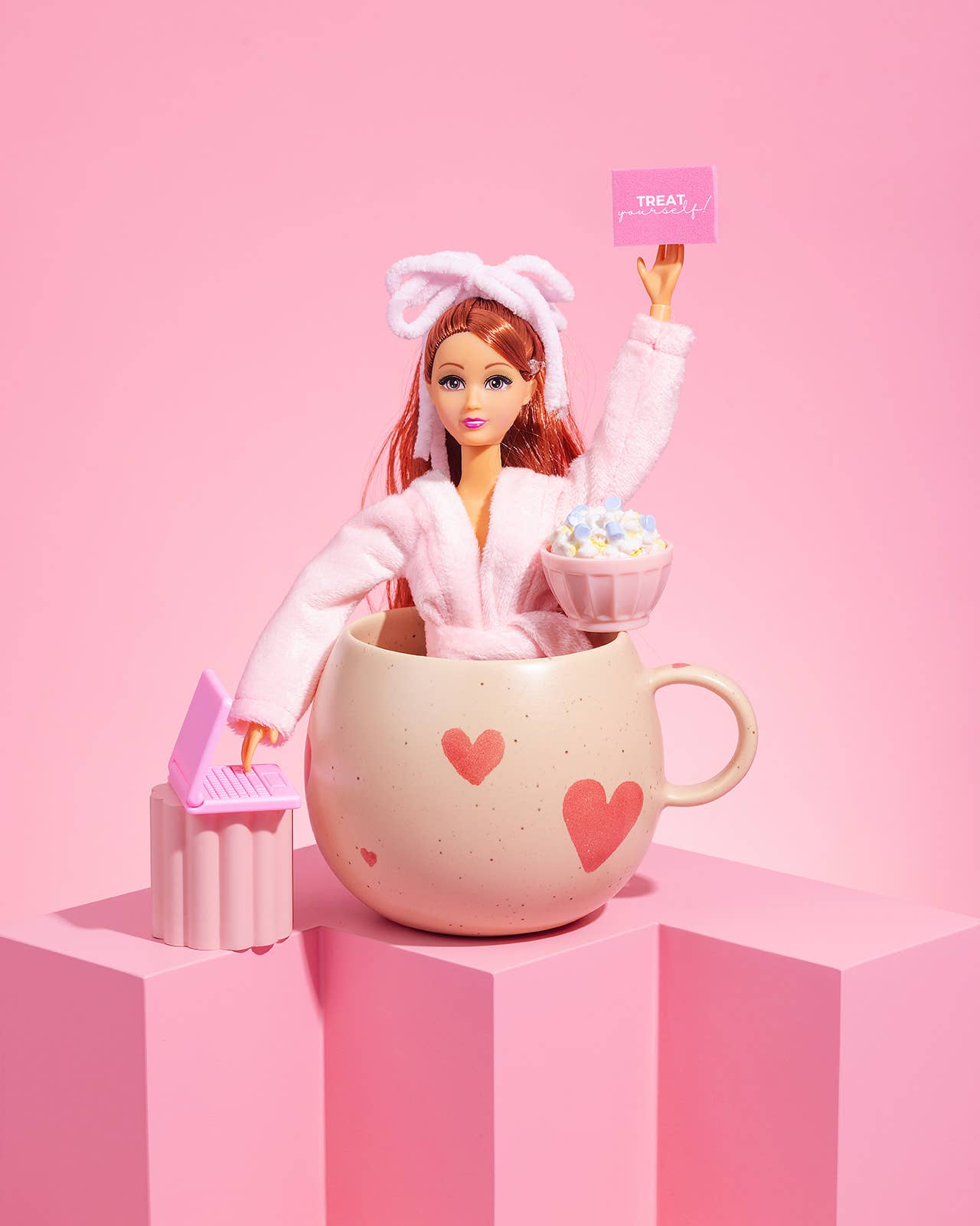 Cozy Hearts Ball Mug 500ml Limited Edition