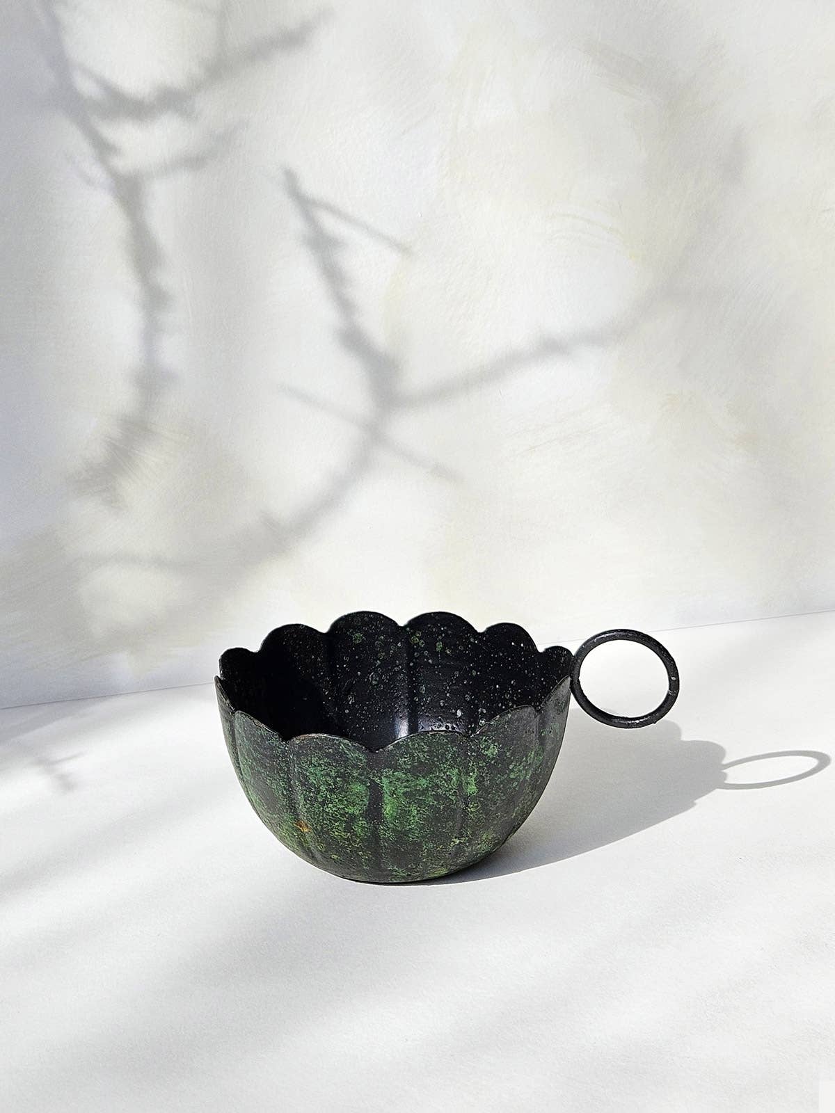 Vintage Moss Candle Holder | Scallop Design