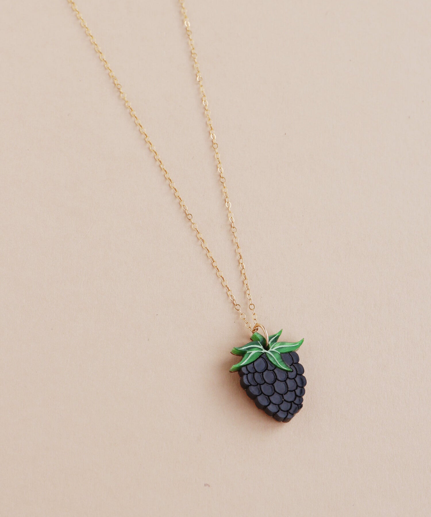 blackberry-necklace-a.jpg