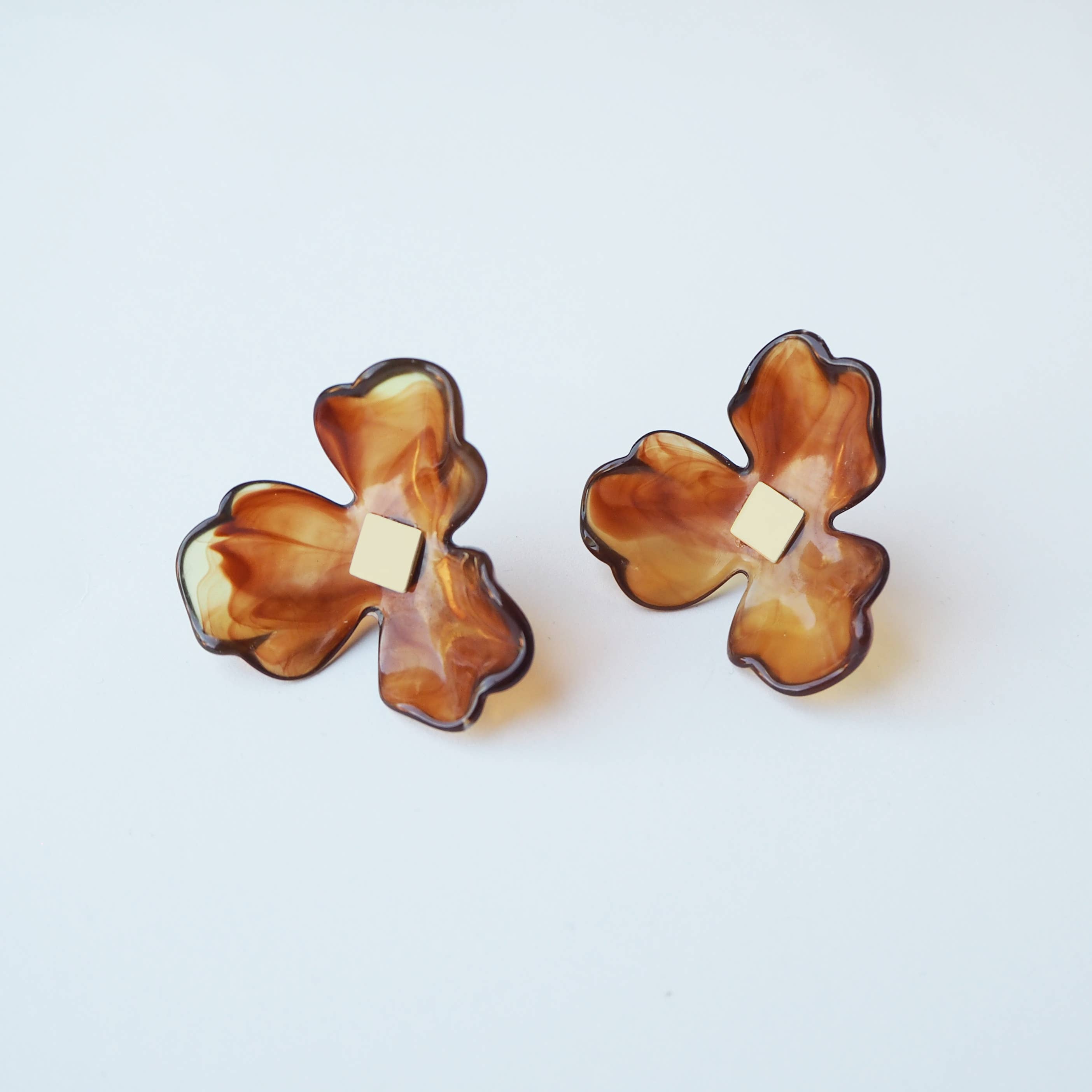 Maxi Bloom Floral Earrings in Ochre