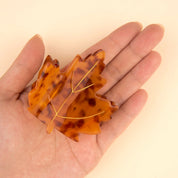 Maple Leaf Hair Claw by Coucou Suzette, further view