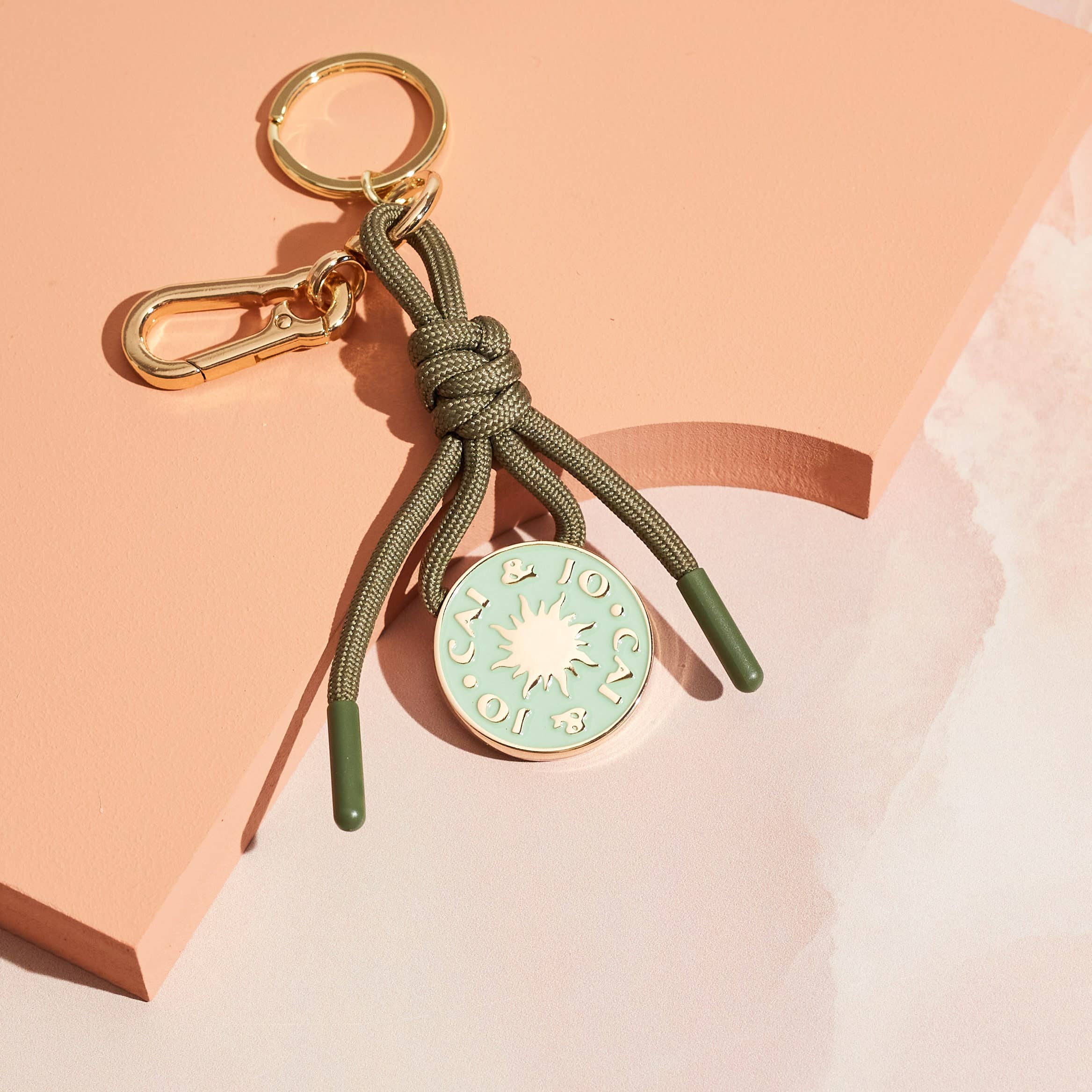 Leaf Bag Charm Keychain