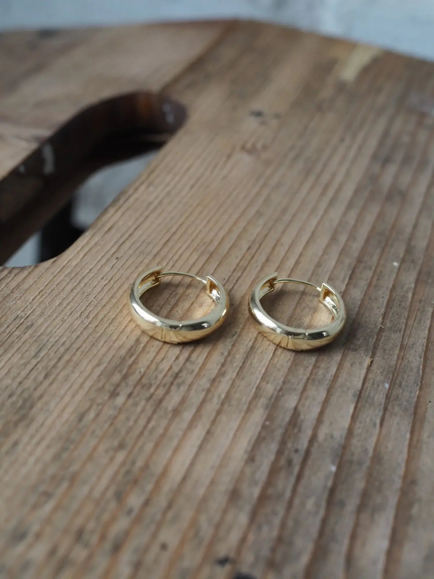 Roake Studio | Lilian Gold Hoop Earrings