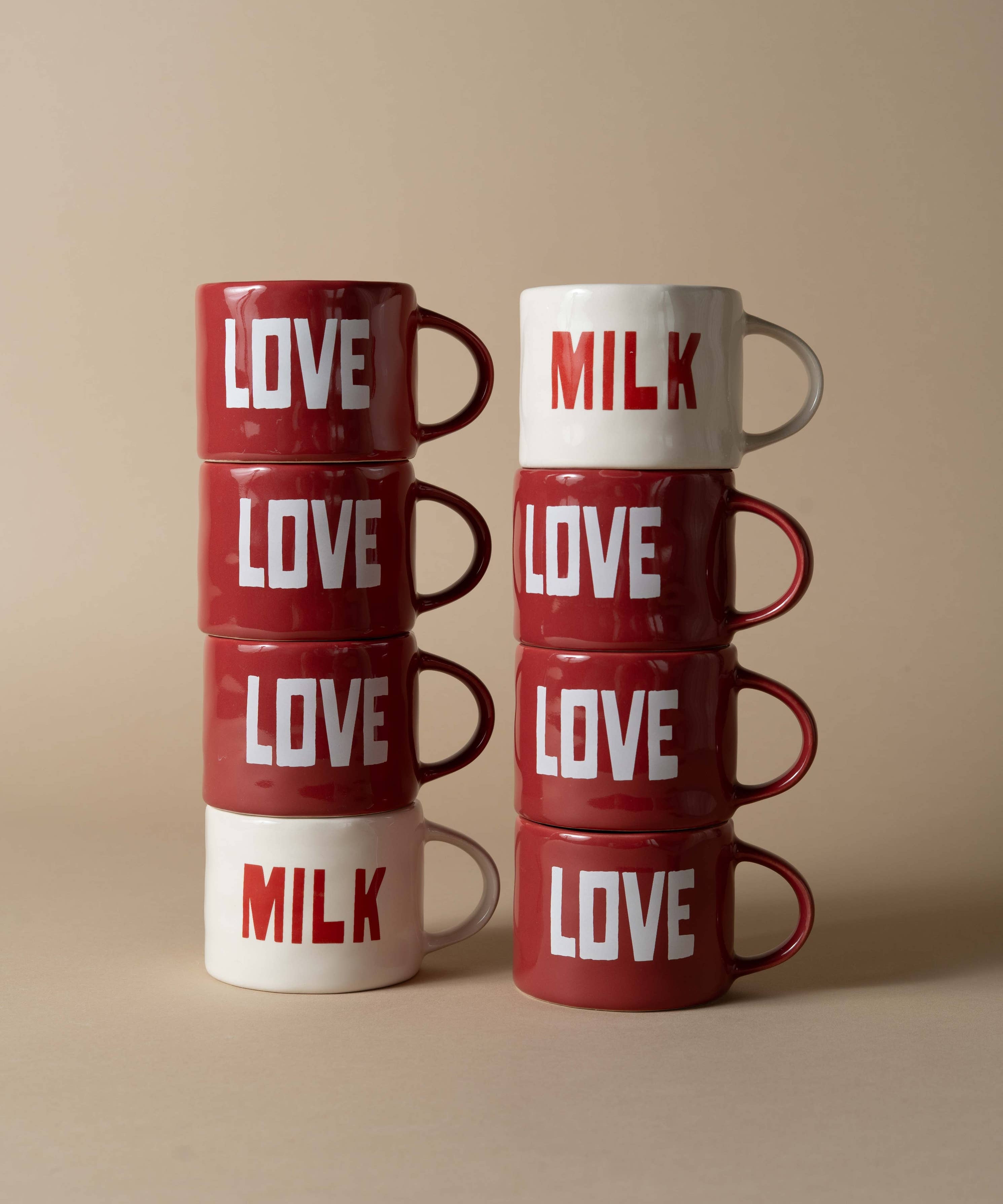 Sisi Love mug, further view