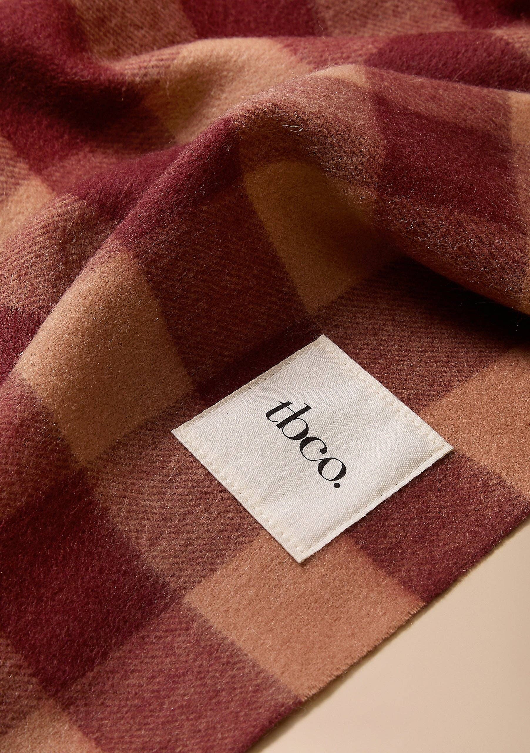Lambswool Oversized Scarf in Fig Gingham