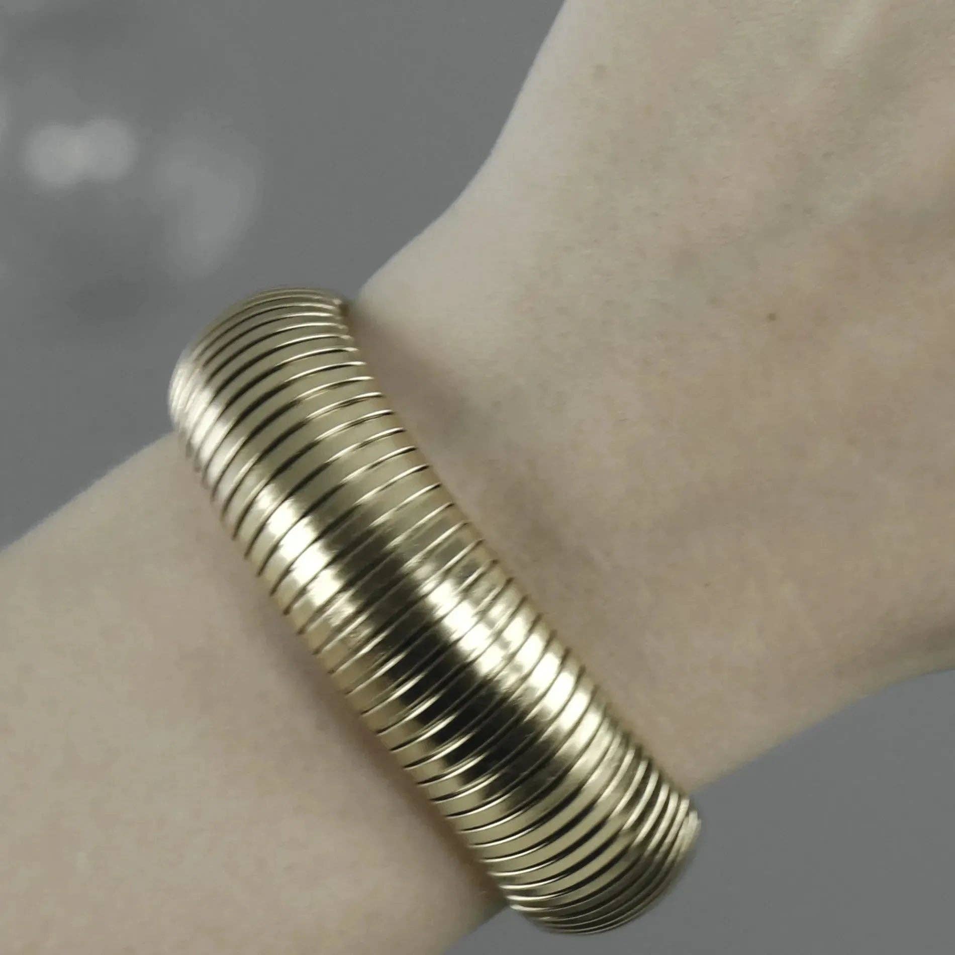 Dansk Copenhagen Courage semi elastic bracelet, further view