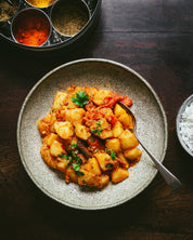 Indian Spice Tin with 9 Spice and Silk Sari Wrap